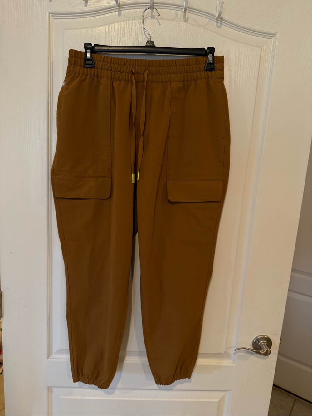 FIGS Women’s cargo jogger scrub pants PO #5499 *small flaw XL petite